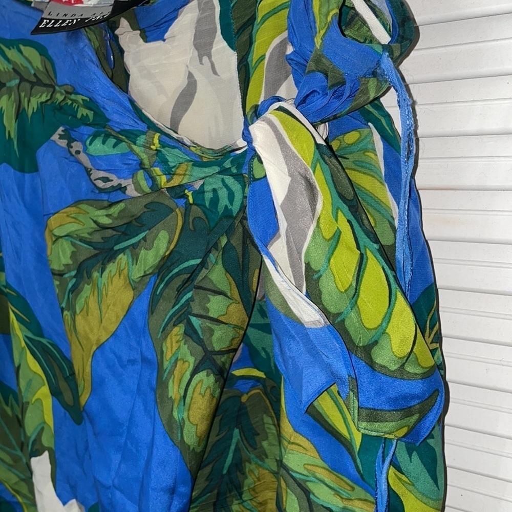 Ellen Tracy fabulous 2 piece shirt and SKORT 2 two piece set floral blue resort - Picture 5 of 6